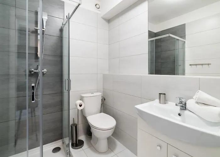 Everysky - Wyspianskiego 4