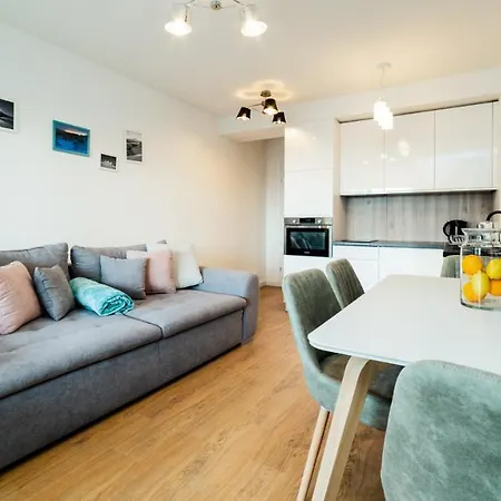 Everysky - Wyspiańskiego 4 Apartament *