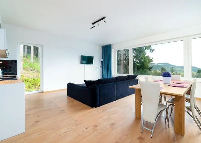 Everysky - Wyspianskiego 4 *