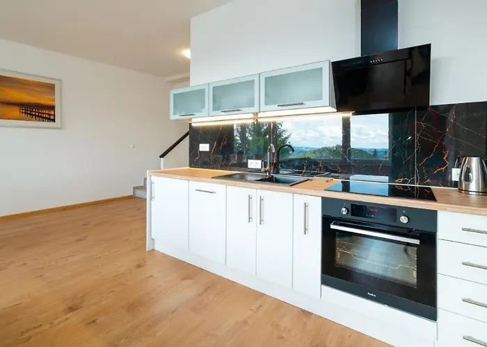 Апартаменты Everysky - Wyspianskiego 4 *