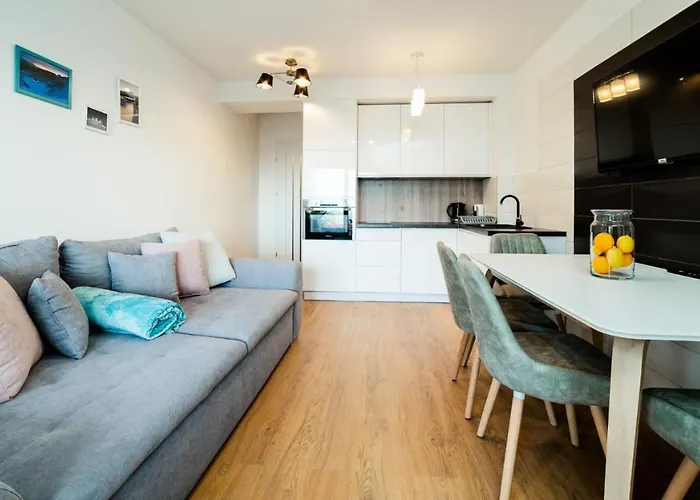 Everysky - Wyspianskiego 4